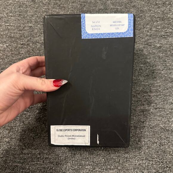 NEW Set of 4 Rhinestone Menorah Napkin Ring Holder Bling Crystal Hanukkah Jewish - Picture 2 of 3